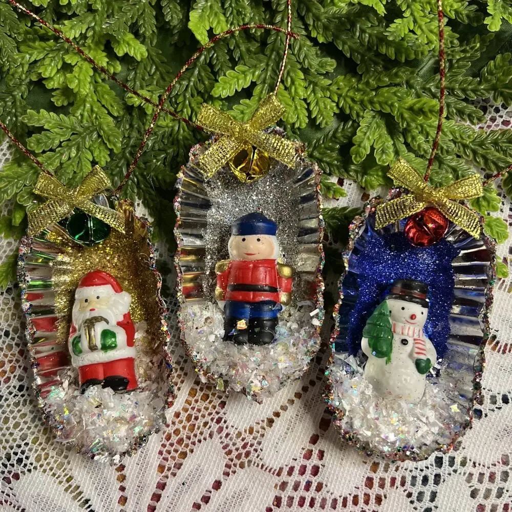 Vintage Oval Tart Tin Santa Snowman Soldier Set/3 Diorama Mid Century Ornaments